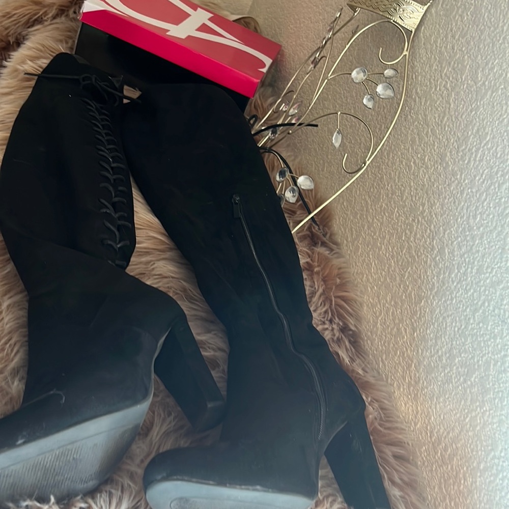 Black knee high boots